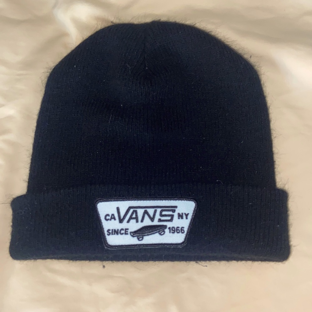 Vans black beanie!